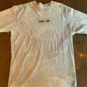 Nike SB Cream Casual T-Shirt